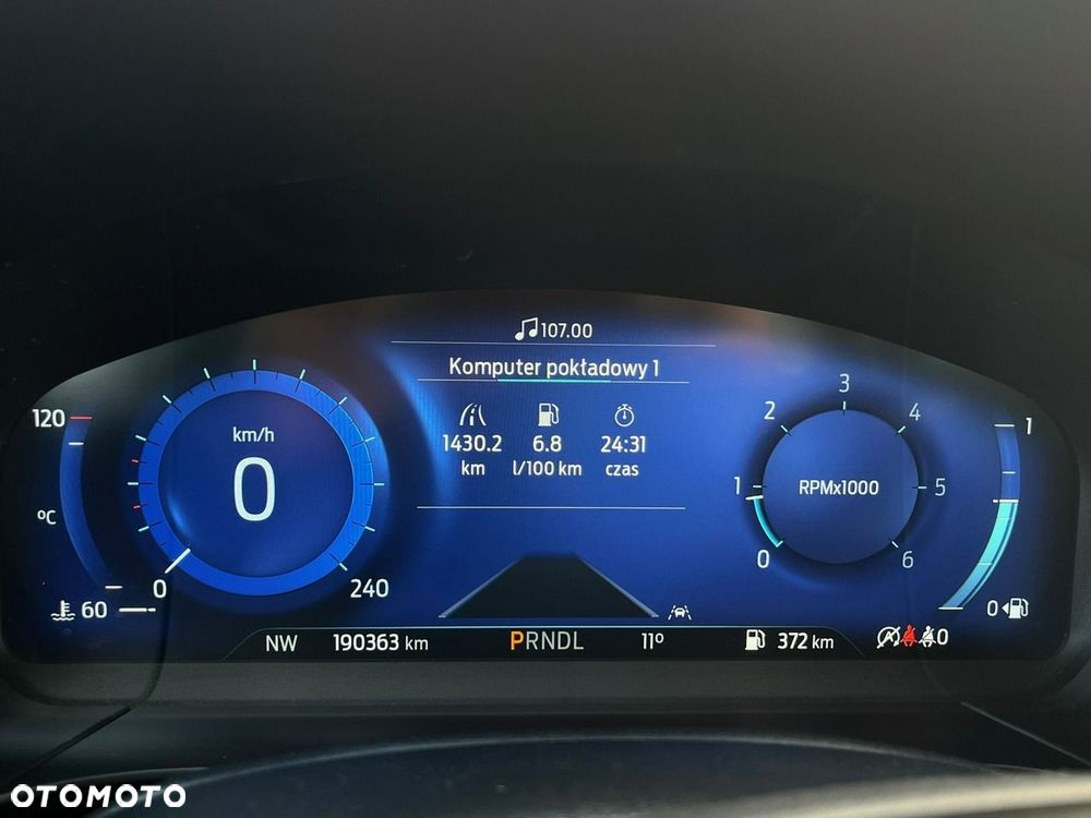 Ford Kuga 2.0 EcoBlue 4x4 TITANIUM - 21
