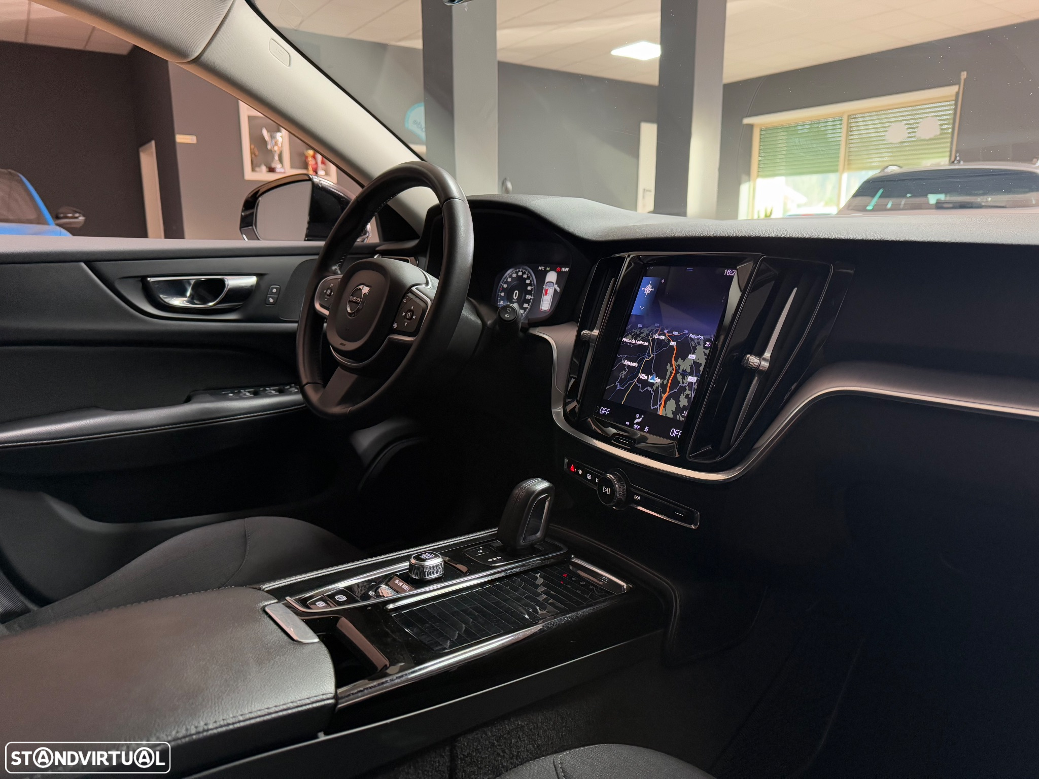 Volvo V60 2.0 T6 AWD TE Inscription Expression - 8