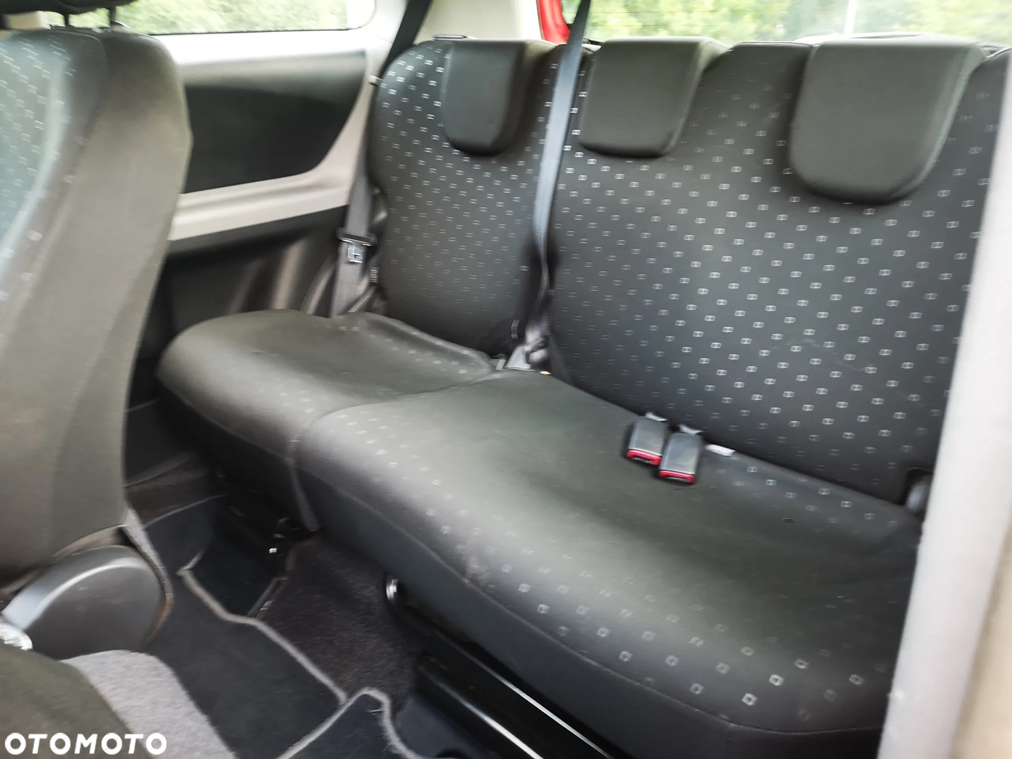 Toyota Yaris 1.0 Terra A/C - 9