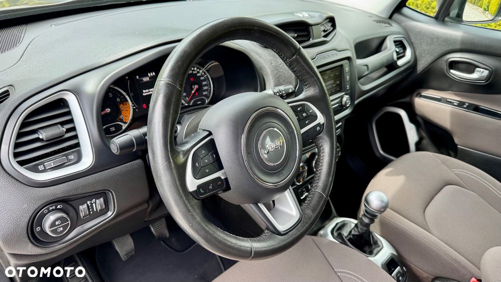 Jeep Renegade 1.4 MultiAir Limited - 29
