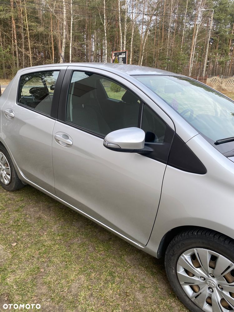 Toyota Yaris - 19