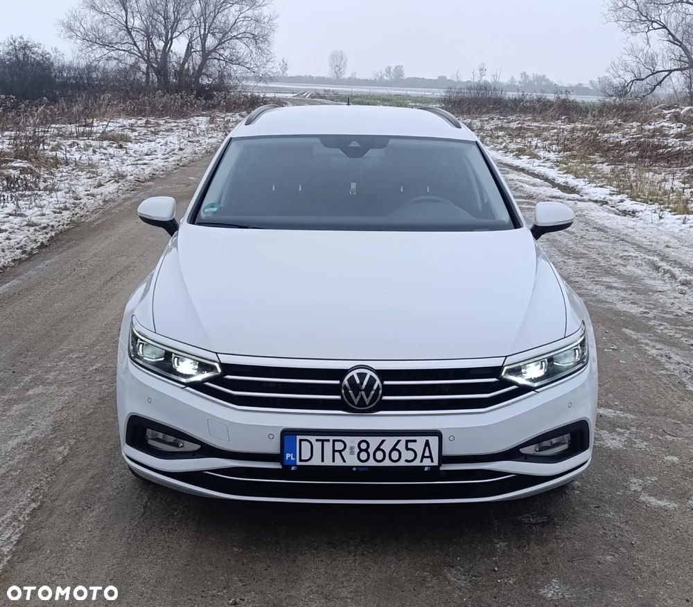 Volkswagen Passat 2.0 TDI Business DSG - 2