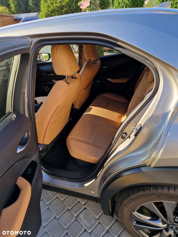 Lexus UX 200 GPF F Sport Design 2WD - 15