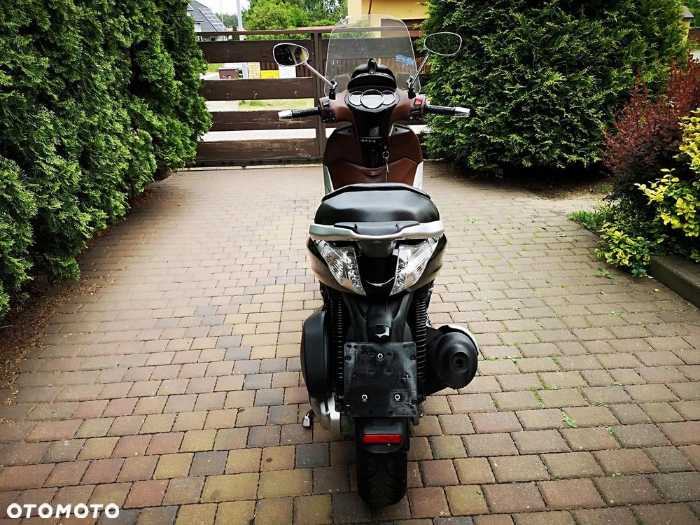 Piaggio Beverly - 6