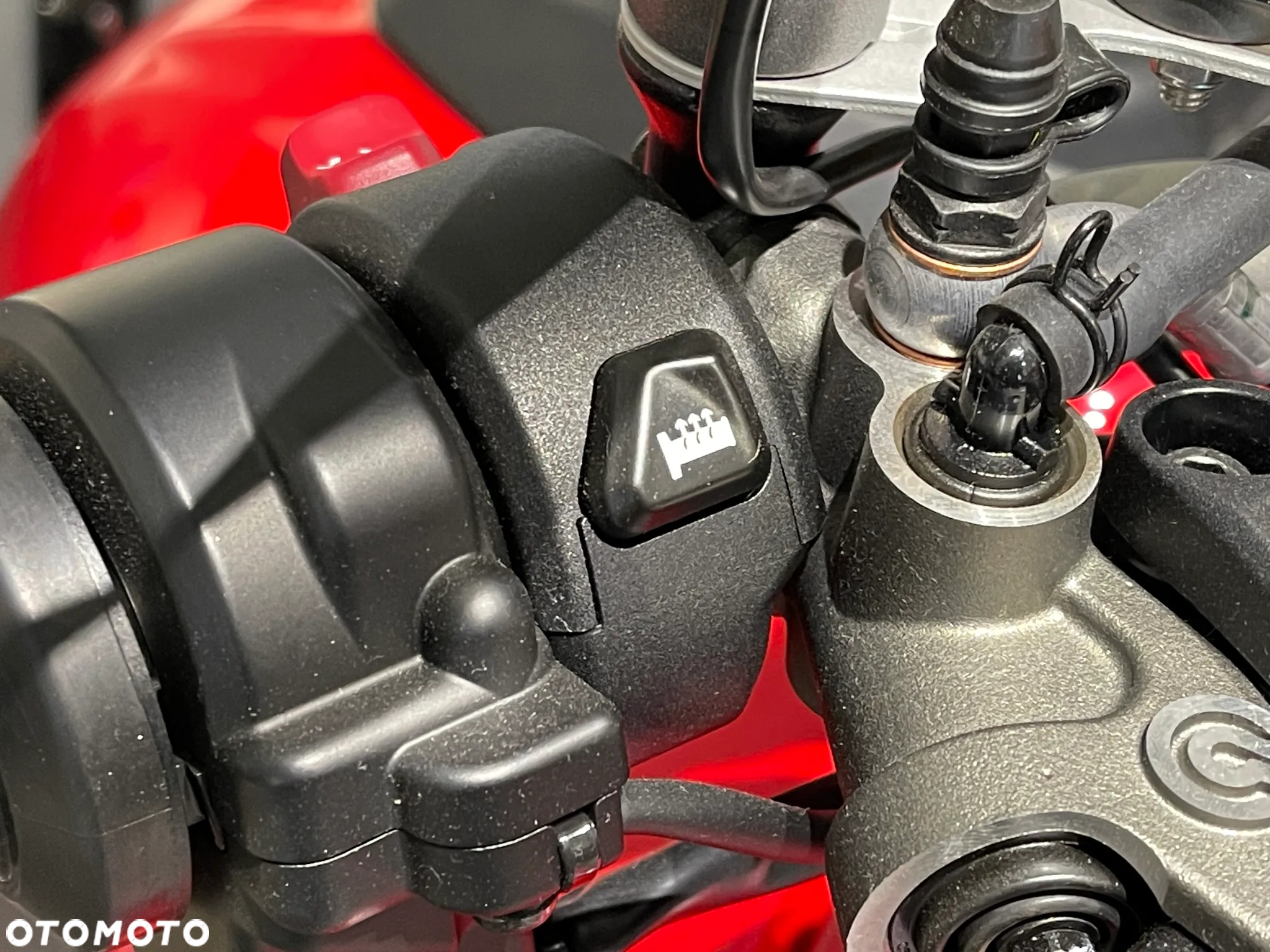Ducati Multistrada - 30