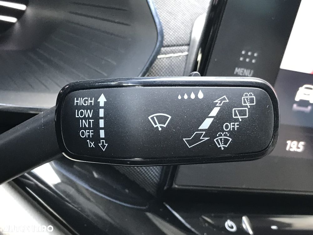 Skoda Octavia 1.5 TSI DSG MHEV Style - 22