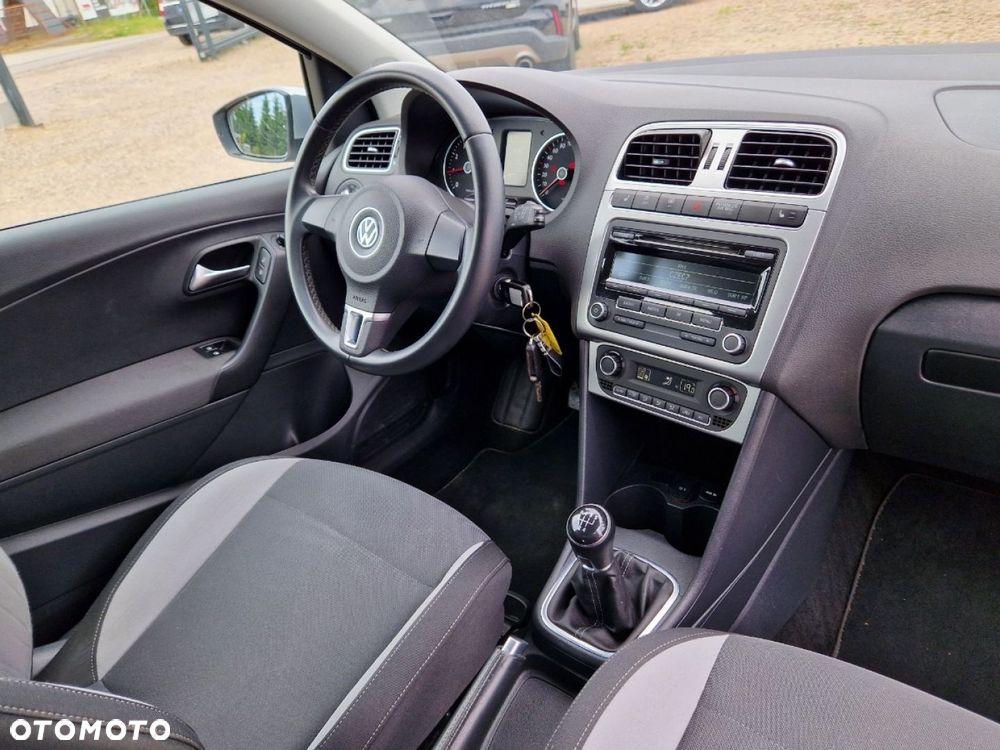 Volkswagen Polo - 21