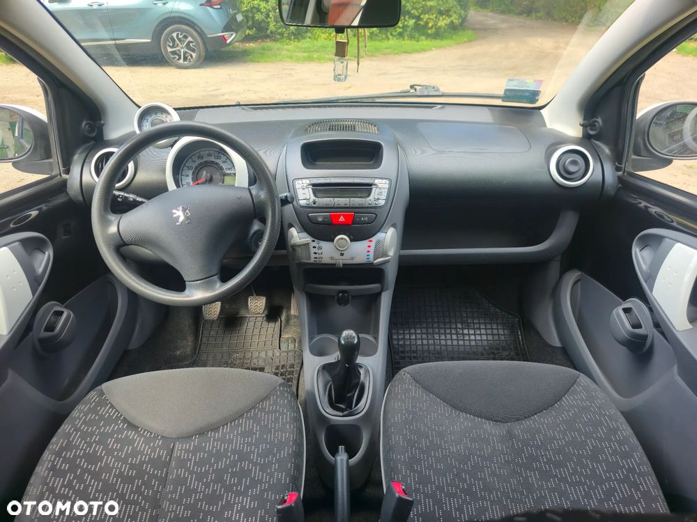 Peugeot 107 1.0 Urban Move - 11