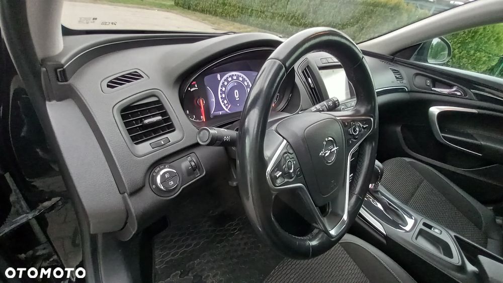 Opel Insignia - 31