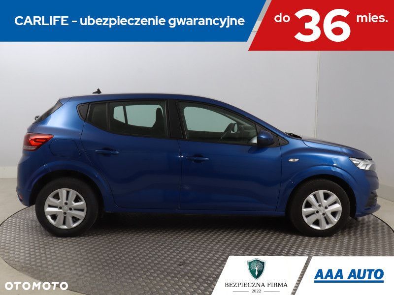 Dacia Sandero - 8