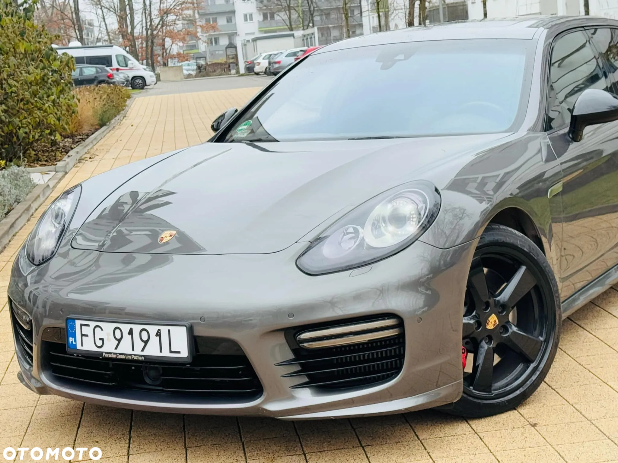 Porsche Panamera Turbo Executive - 3