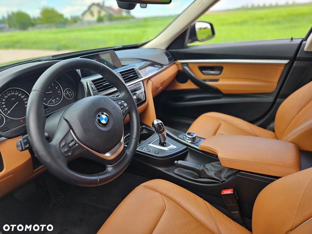BMW 3GT 320i Luxury Line - 13