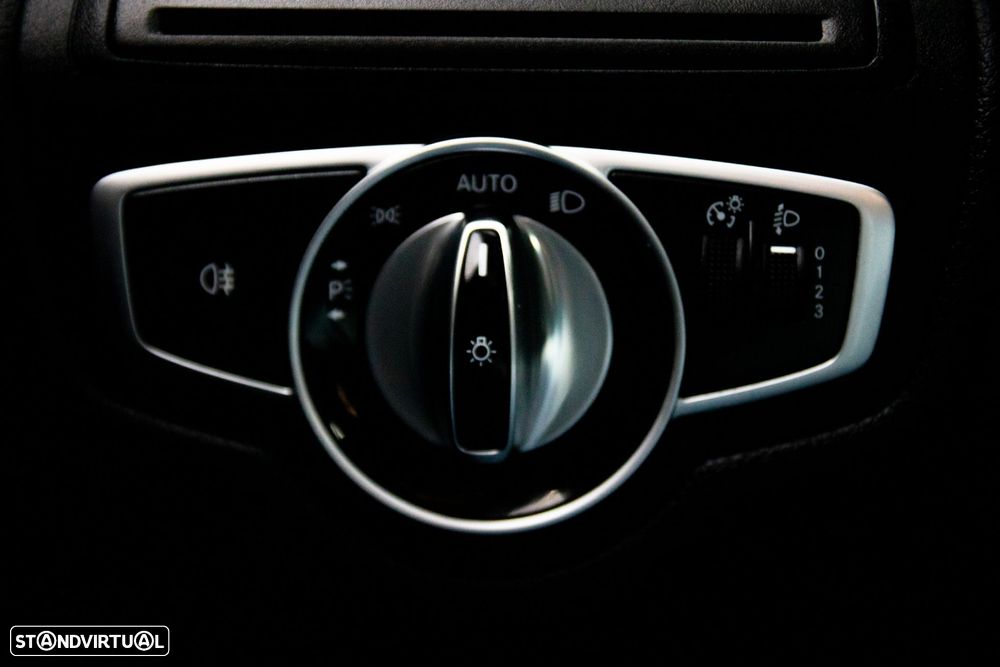 Mercedes-Benz C 180 BlueTEC Exclusive - 41