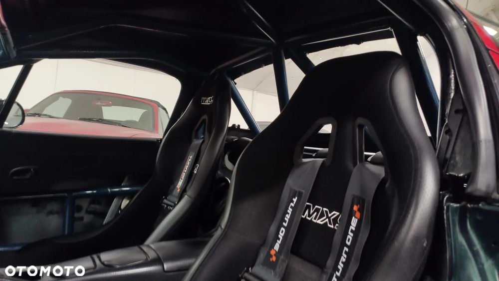 Mazda MX-5 1.9i 16V - 17