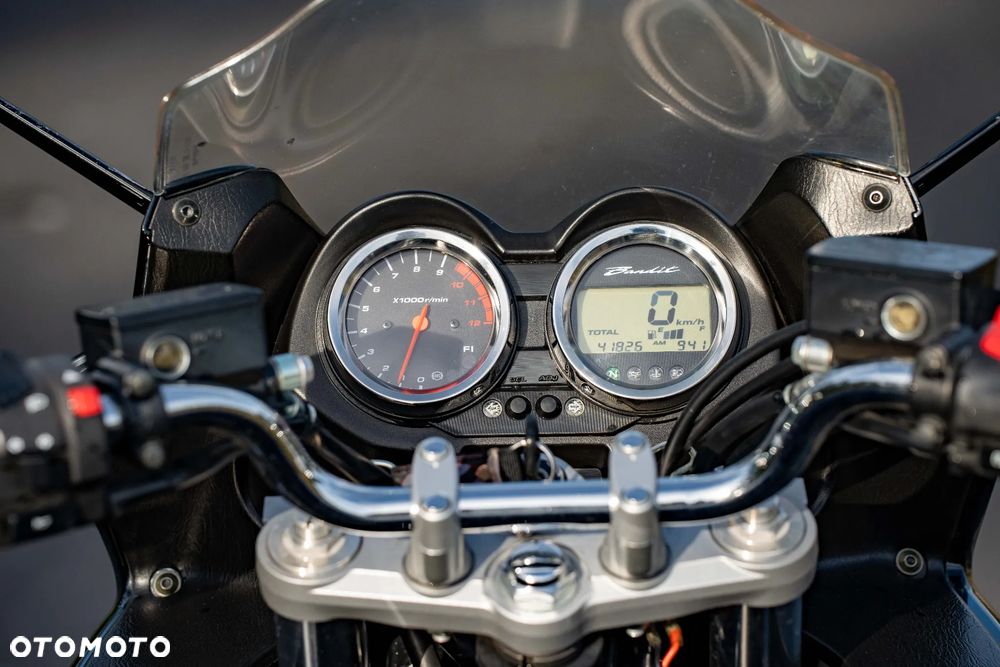 Suzuki Bandit - 21