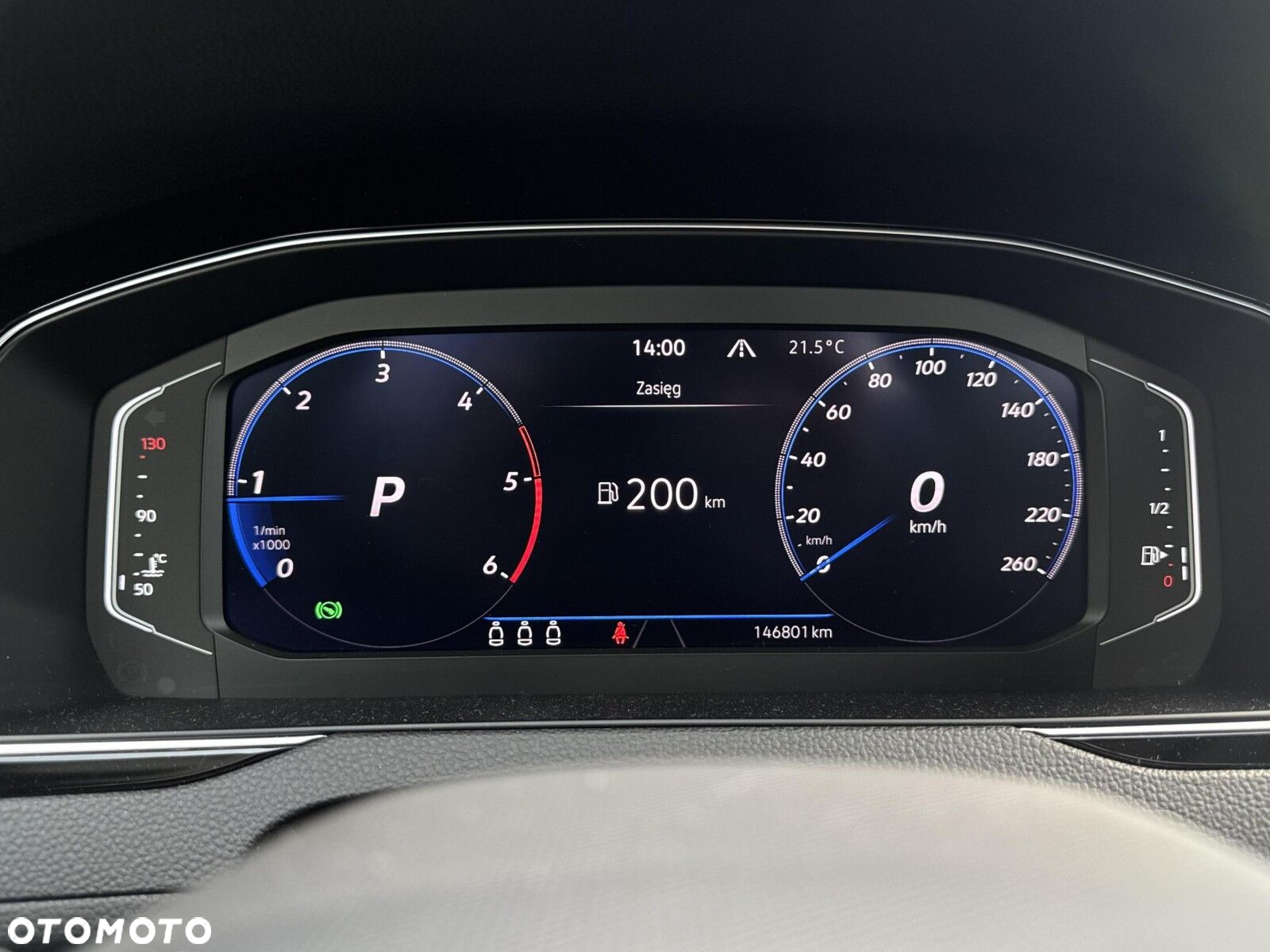 Volkswagen Passat 2.0 TDI Elegance DSG - 20