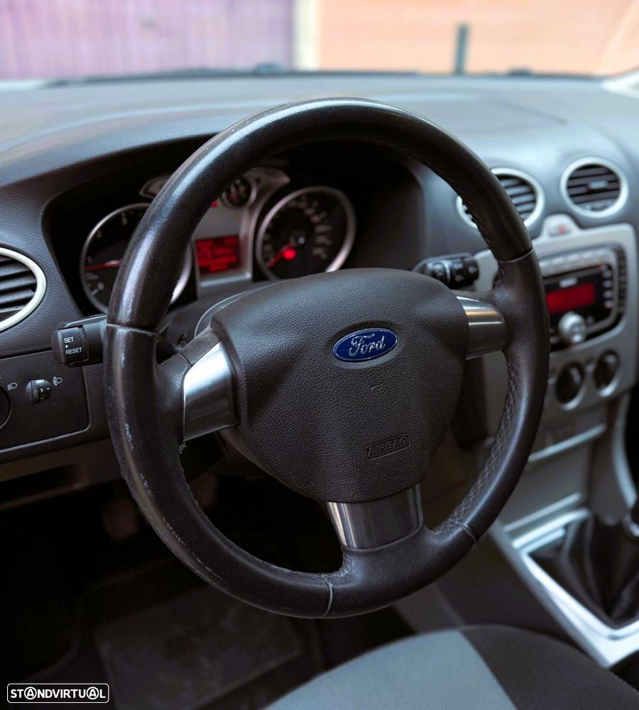 Ford Focus 1.6 TDCi ECOnetic - 10