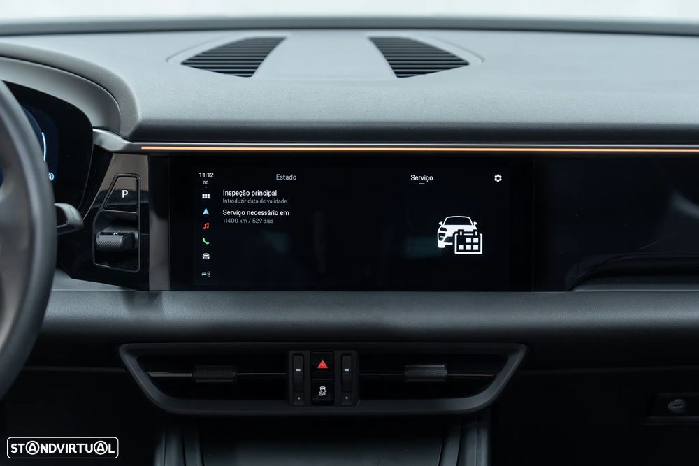 Porsche Macan Electric - 51