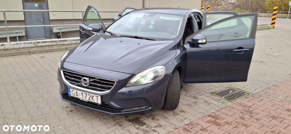 Volvo V40 T2 Kinetic - 8
