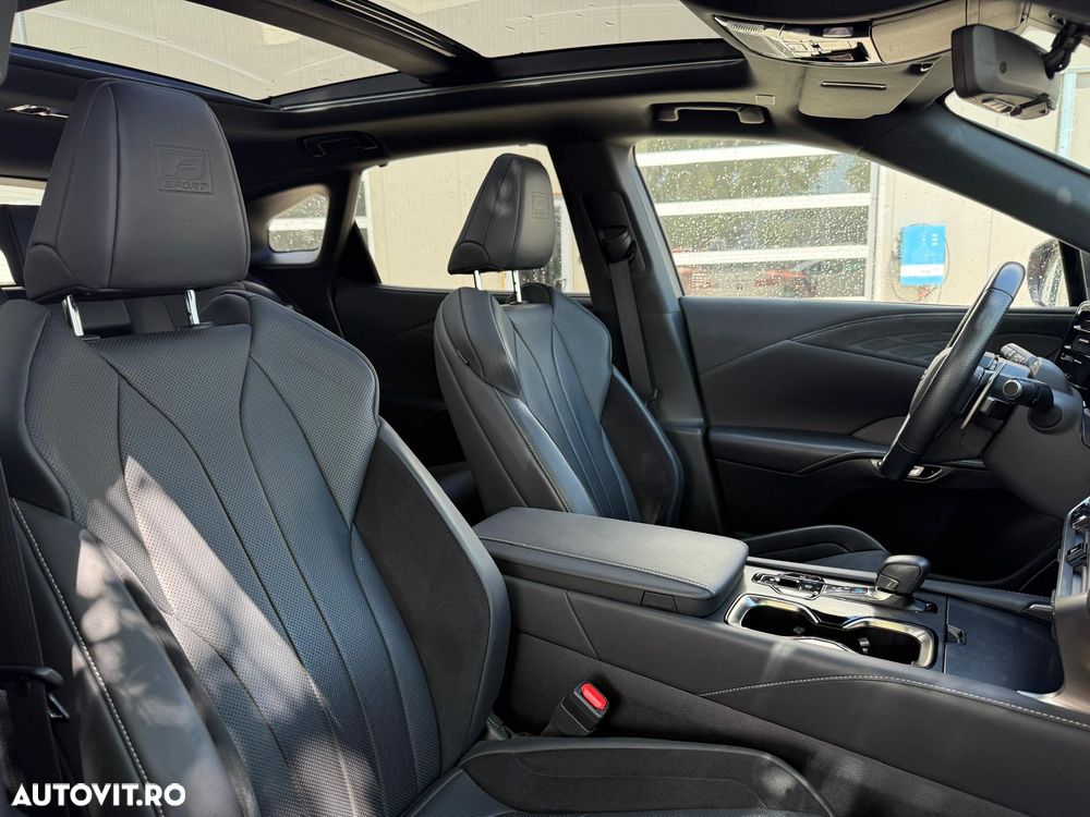 Lexus Seria RX - 23