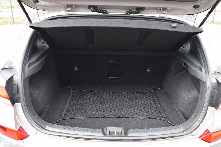 Hyundai i30 1.4 T-GDI DCT Passion Plus - 10