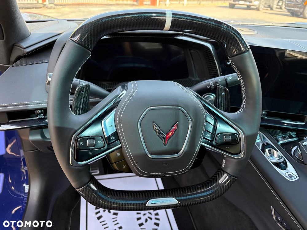Chevrolet Corvette - 16