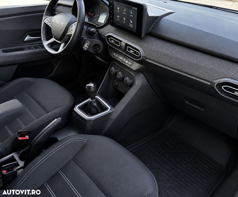 Dacia Logan TCe 90 MT6 Prestige - 7