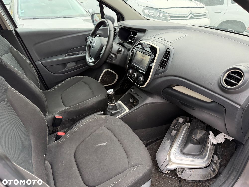 Renault Captur - 4