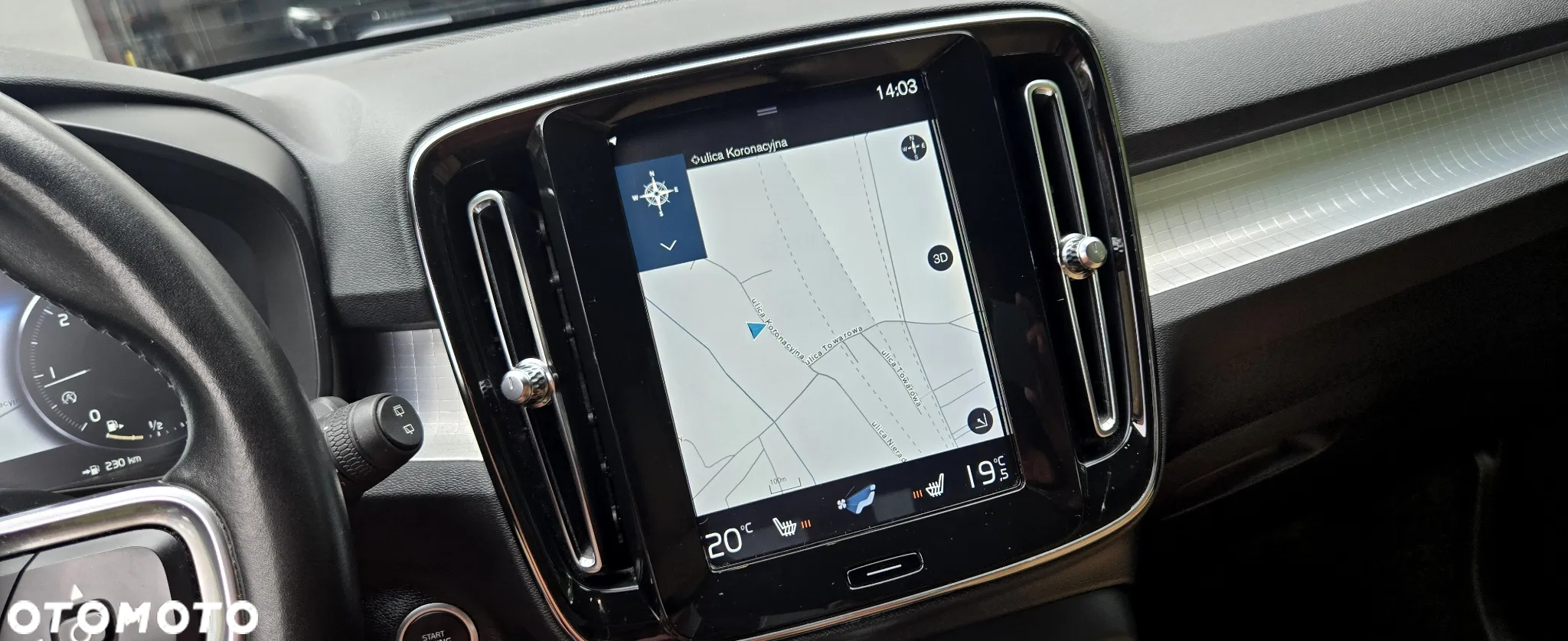 Volvo XC 40 D3 Momentum Pro - 26