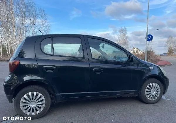 Toyota Yaris 1.4 D-4D - 3