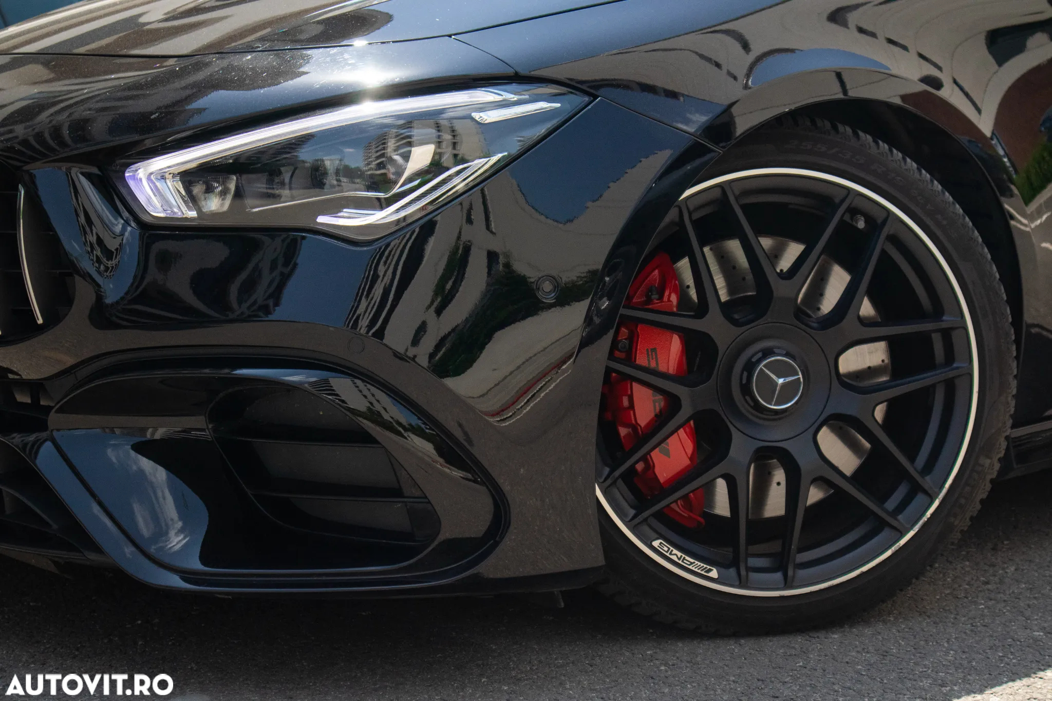 Mercedes-Benz CLA AMG 45 4Matic+ AMG Speedshift 8G-DCT - 4