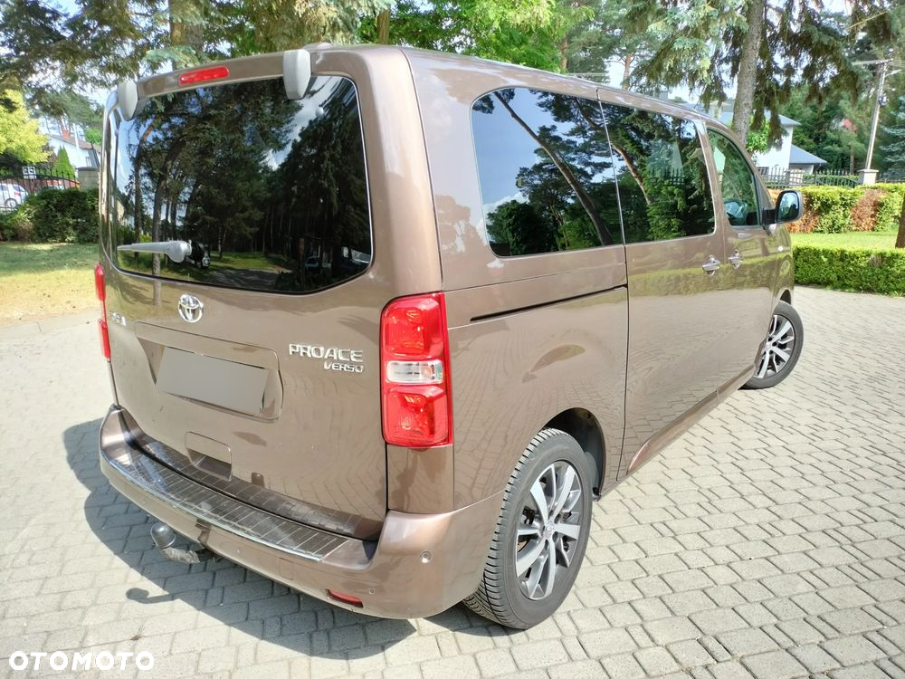 Toyota Proace Verso 2.0 D4-D Medium VIP - 30