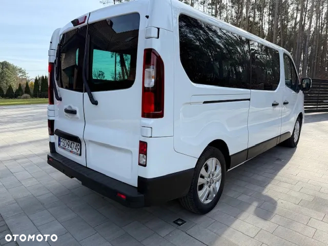Nissan NV300 - 25