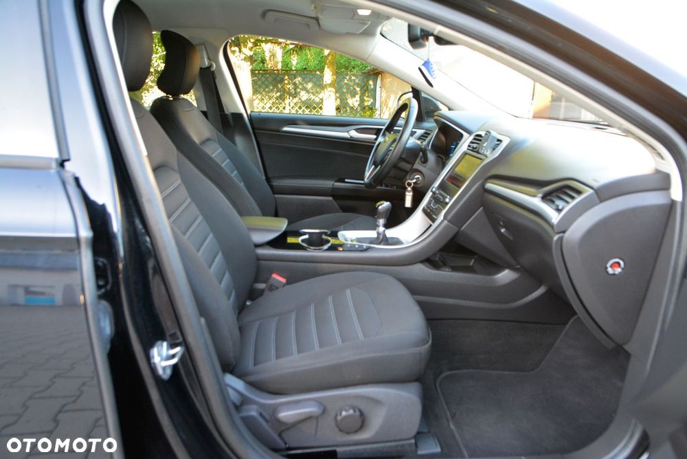 Ford Mondeo - 24