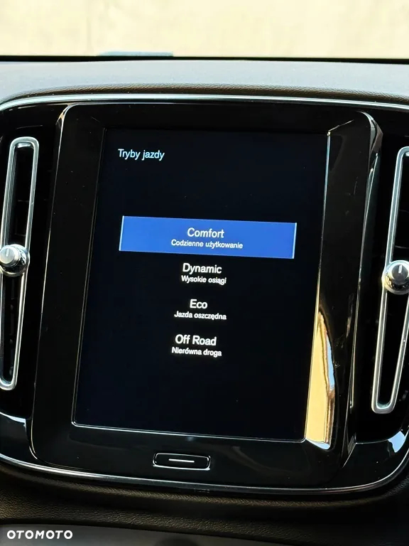 Volvo XC 40 D3 Momentum - 10