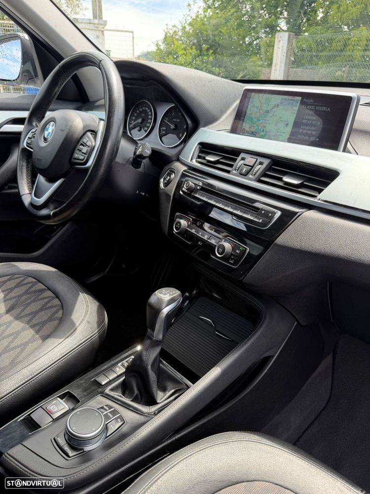 BMW X1 18 d sDrive Auto Line Sport - 10