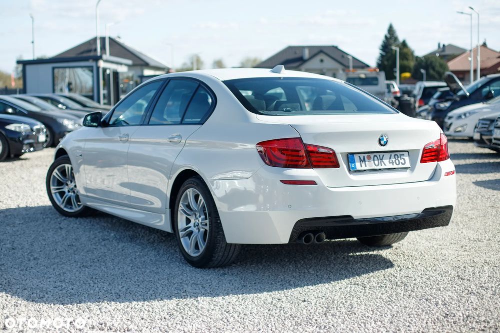 BMW Seria 5 520d Sport-Aut - 13