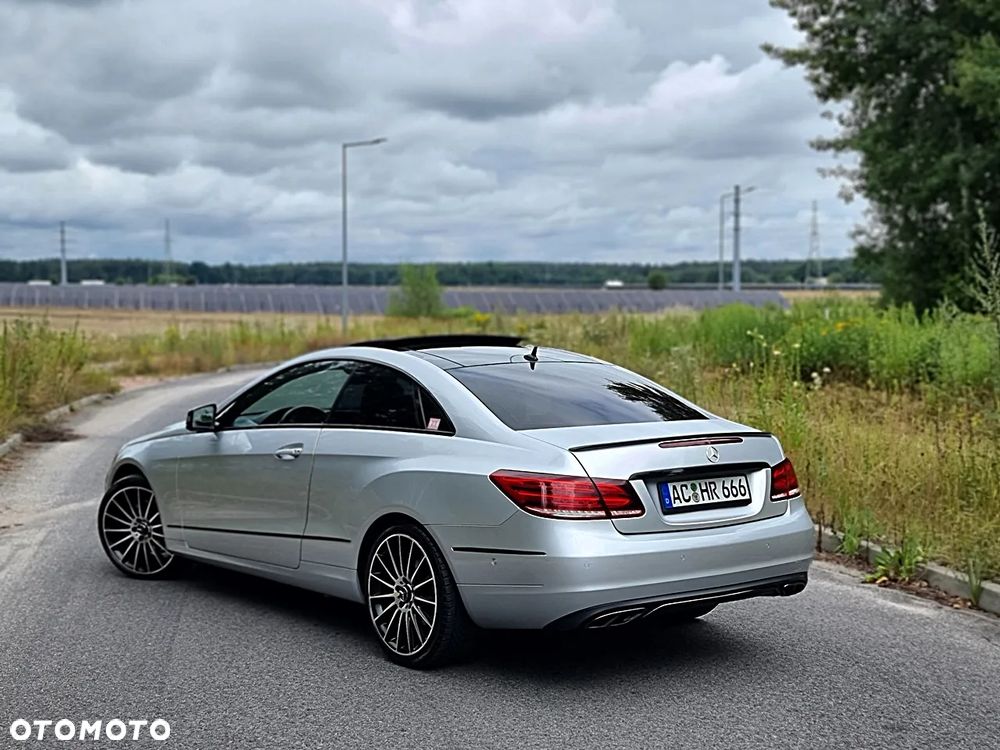 Mercedes-Benz Klasa E - 16