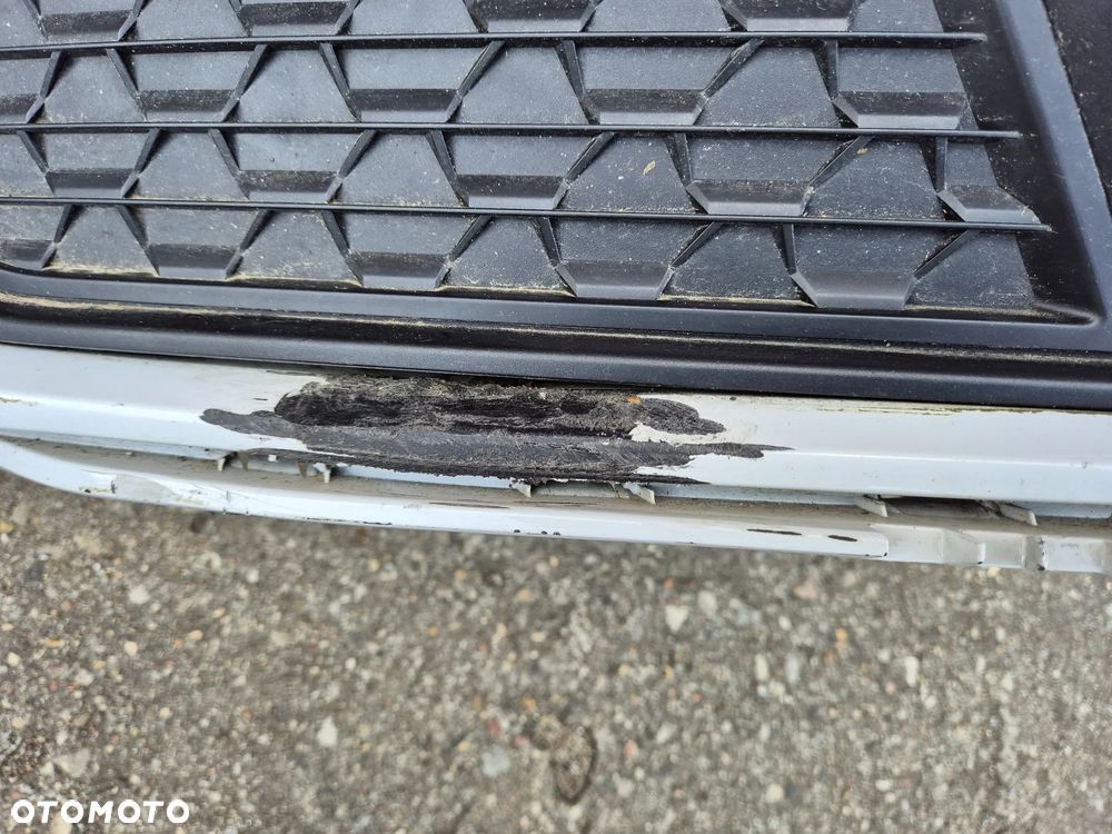 Audi A1 II 19- zderzak przedni kratka grill 82A - 3