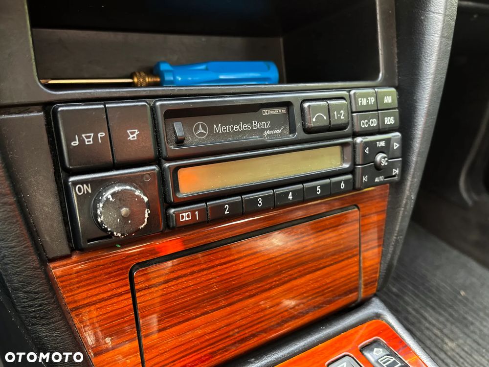 Mercedes-Benz W201 (190) - 16