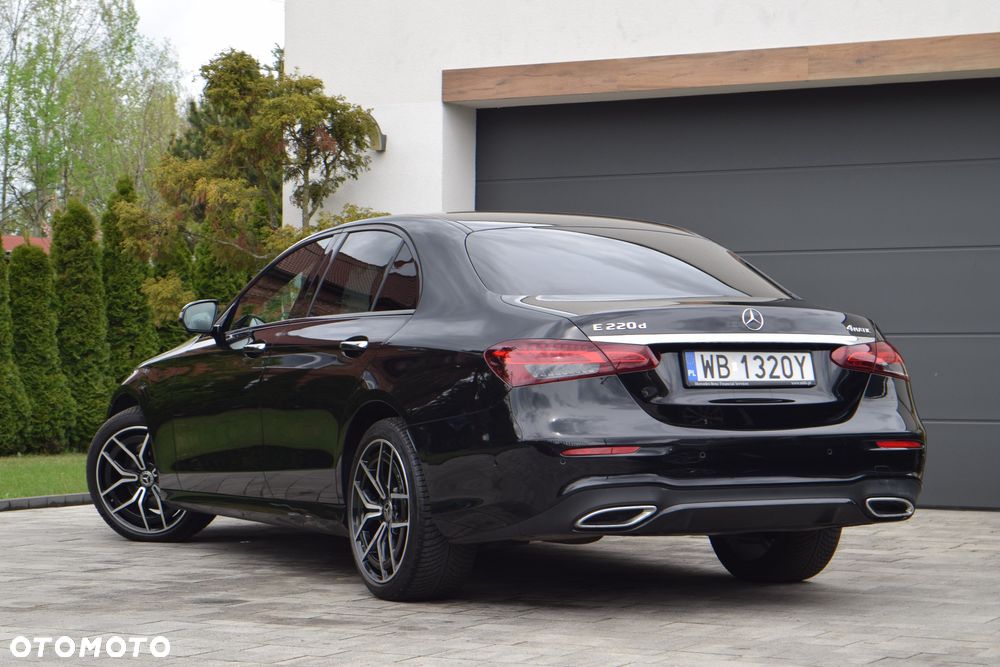 Mercedes-Benz Klasa E 220 d 4-Matic AMG/Avantgarde - 4