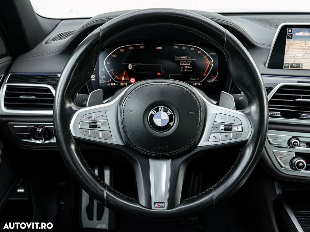 BMW Seria 7 730d xDrive MHEV - 21
