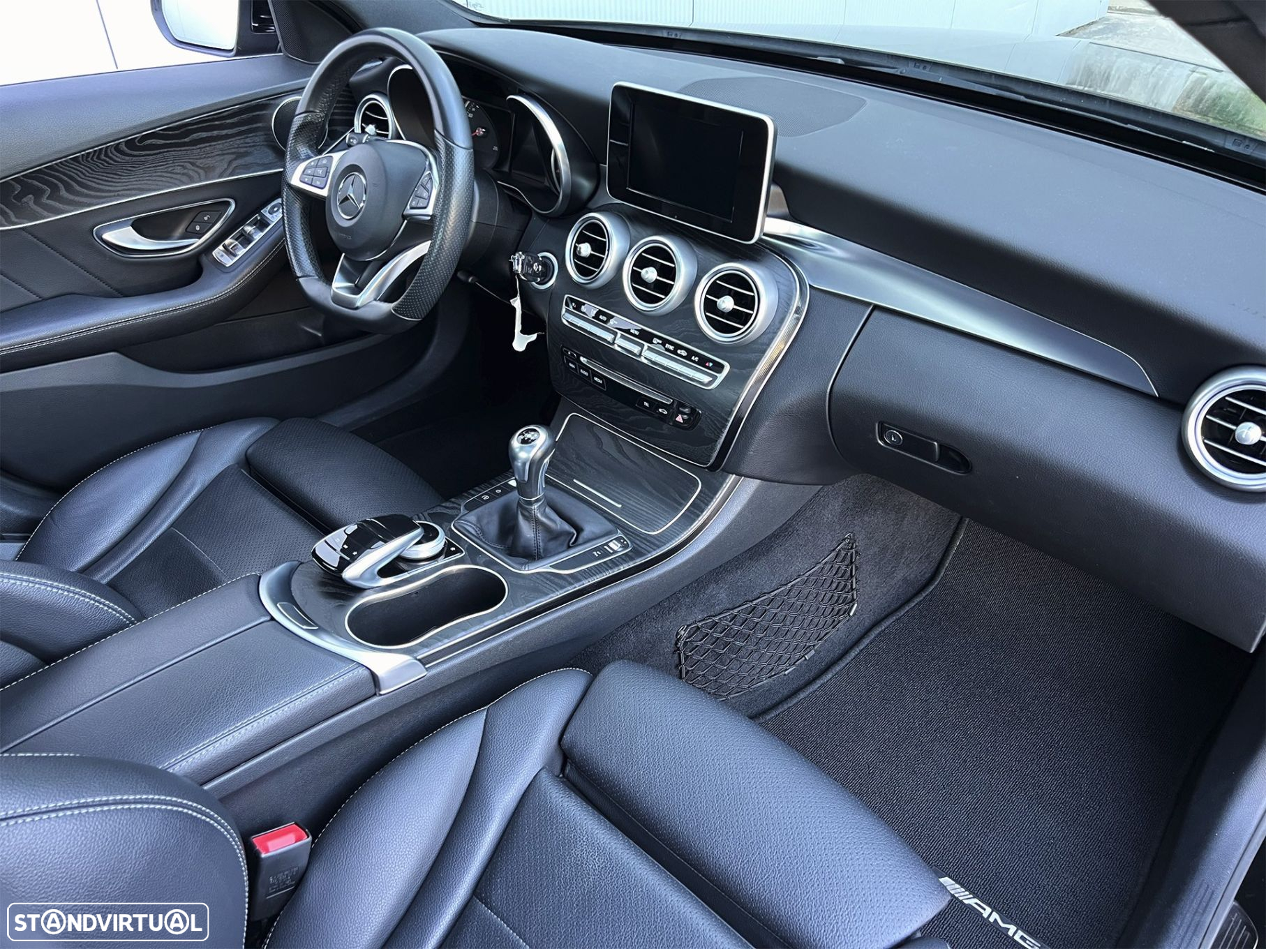 Mercedes-Benz C 180 d AMG Line - 44