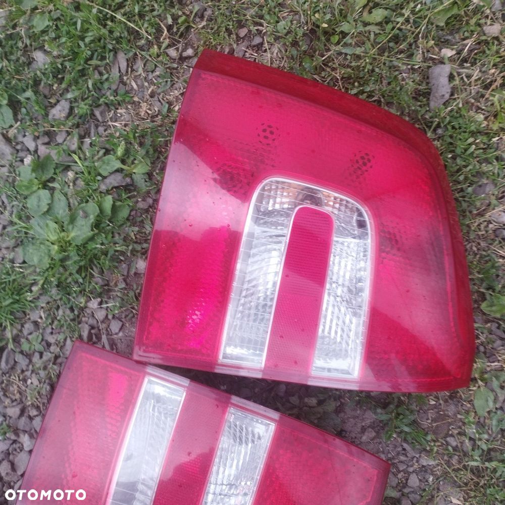 Skoda Octavia II kombi lampy tył lewa prawa oryginał kompletna - 3