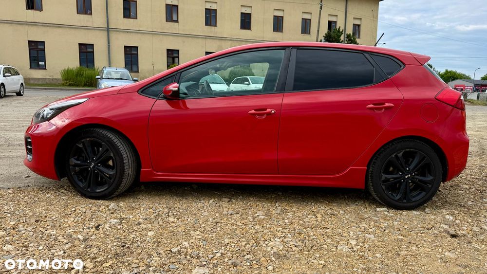 Kia Ceed 1.6 CRDi GT Line DCT - 9