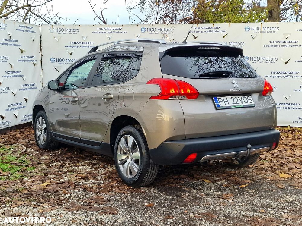 Peugeot 2008 PureTech 82 Style - 3
