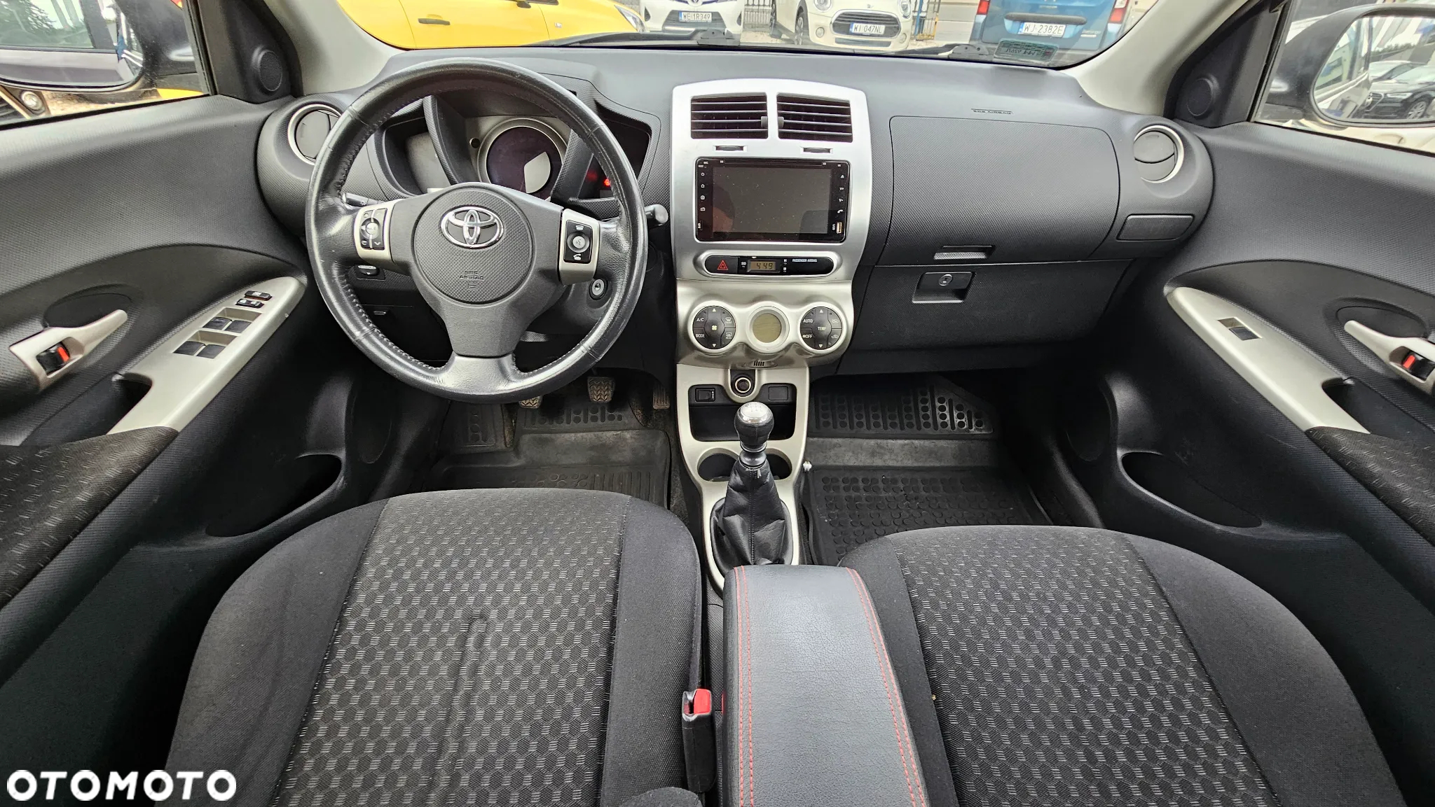 Toyota Urban Cruiser 1.33 Sol EU5 - 18