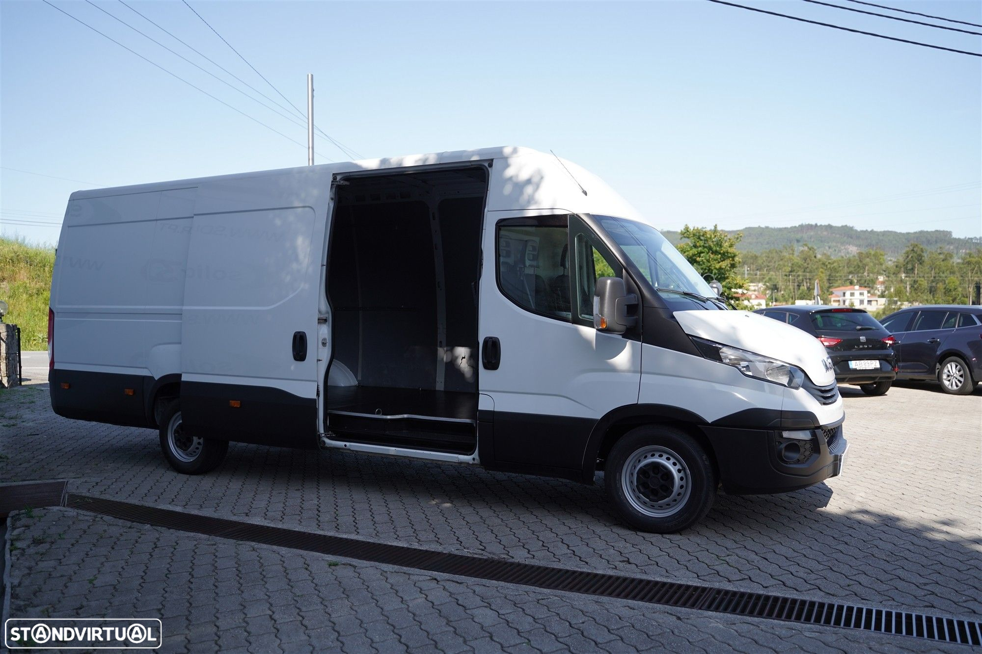 Iveco Daily 2.3 35S14 4100  CX. Aut. - 6