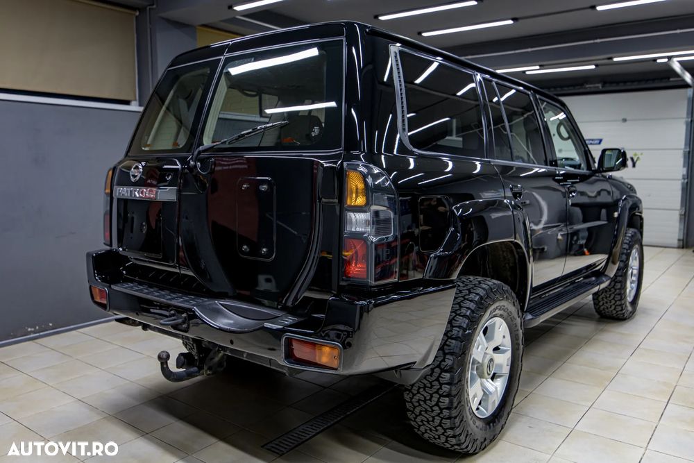 Nissan Patrol 3.0 TDI Aut Luxury Plus - 7