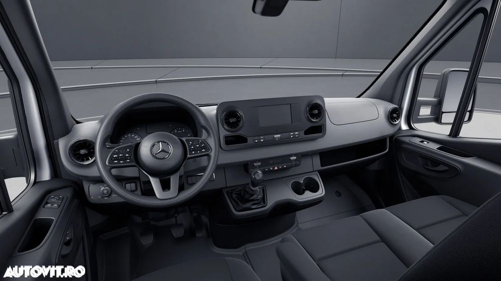 Mercedes-Benz 317 sasiu cu prelata si paravant - 2